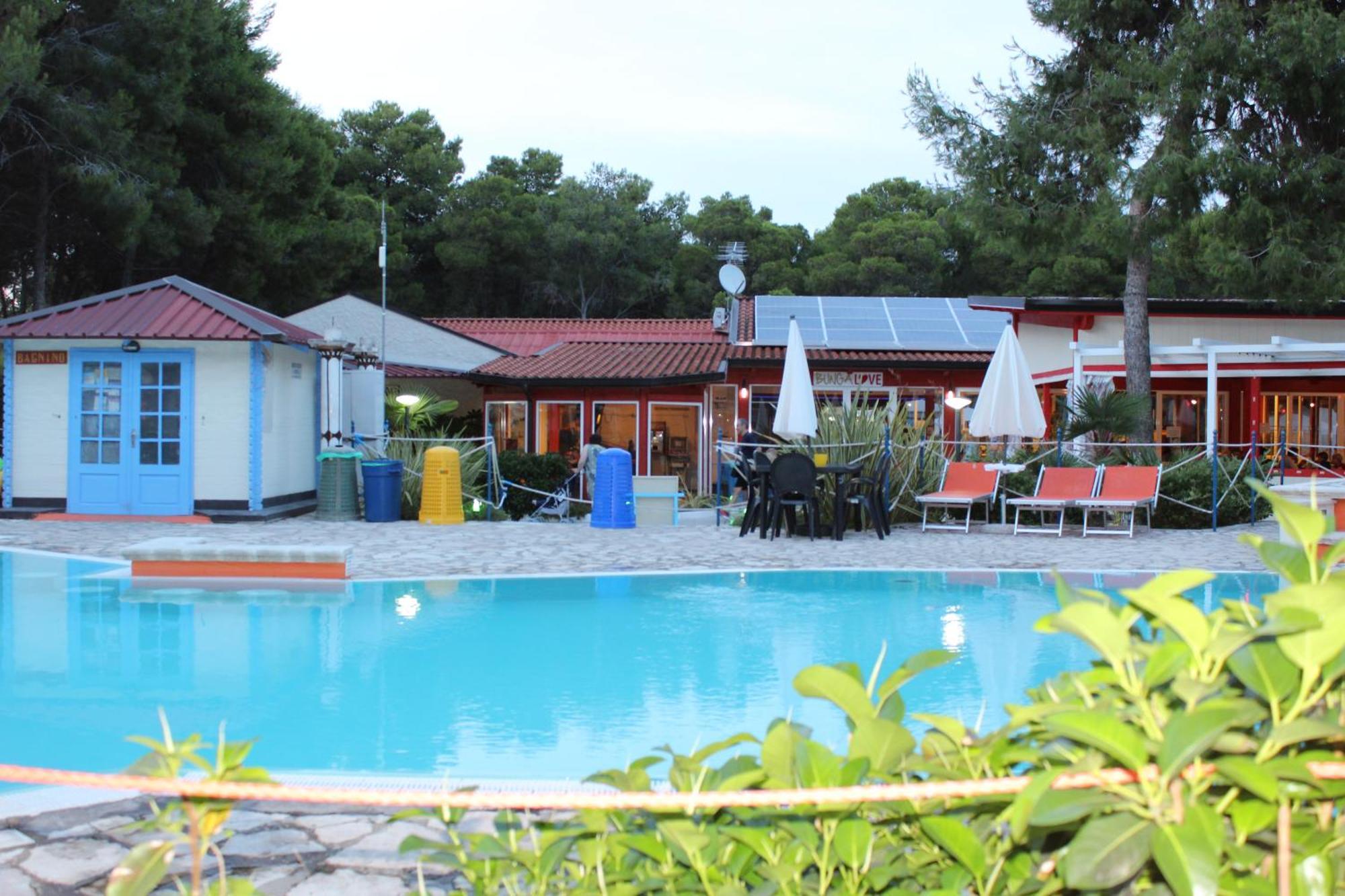 Policoro Village Hotel Экстерьер фото